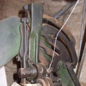 Piqueuse. Détail des mécanismes